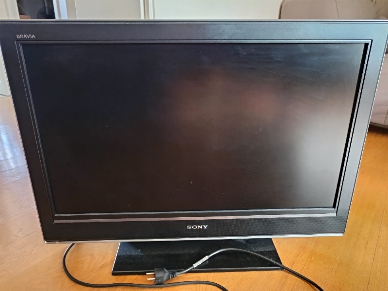 Tv sony bravia 32 pouces + d