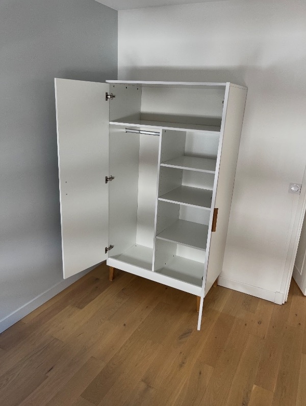 Armoire